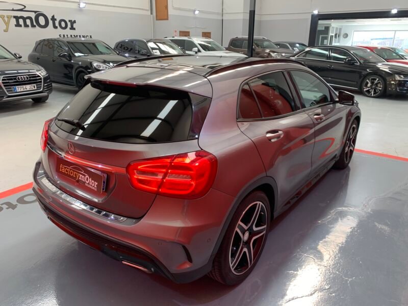 MERCEDES-BENZ CLASE GLA GLA 200 AMG LINE