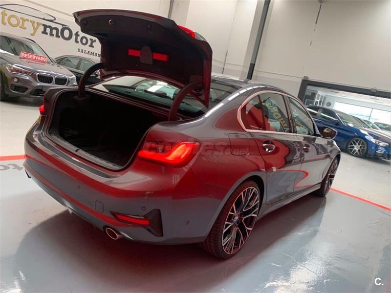 BMW Serie 3 318dA Business 4p.