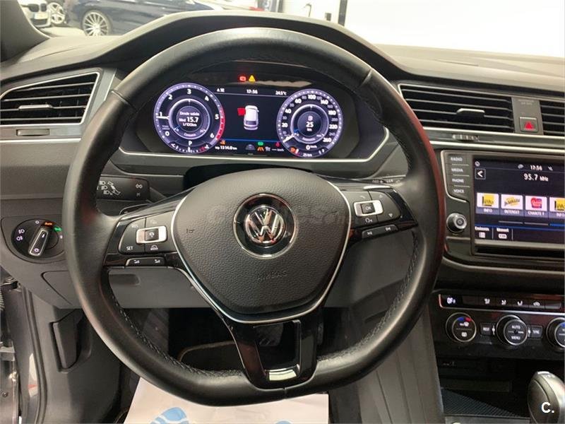 VOLKSWAGEN Tiguan Sport 2.0 TDI 110kW 150CV DSG 5p.