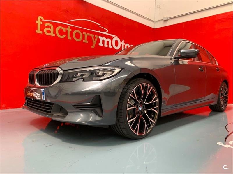 BMW Serie 3 318dA Business 4p.