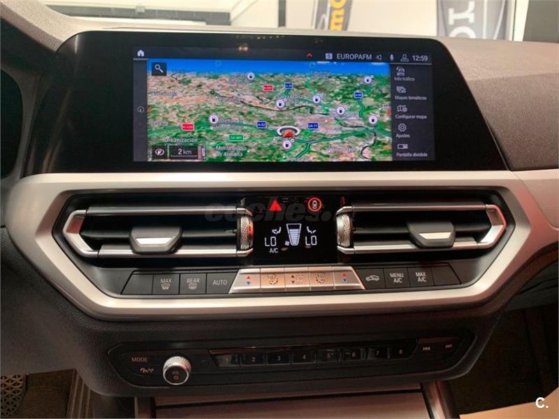 BMW Serie 3 318dA Business 4p.