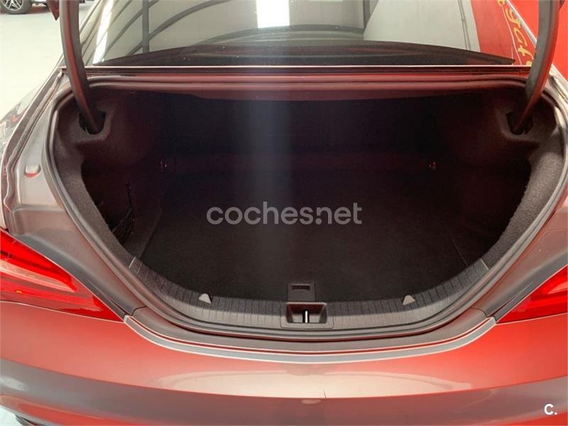 MERCEDES-BENZ Clase CLA CLA 200 D