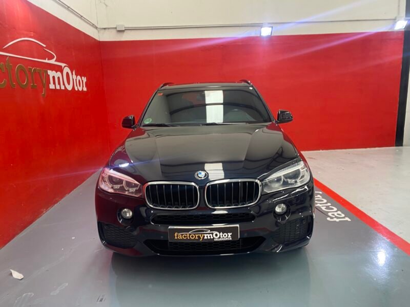 BMW X5 xDrive 30dA
