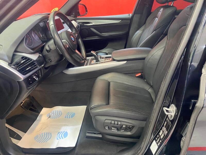 BMW X5 xDrive 30dA