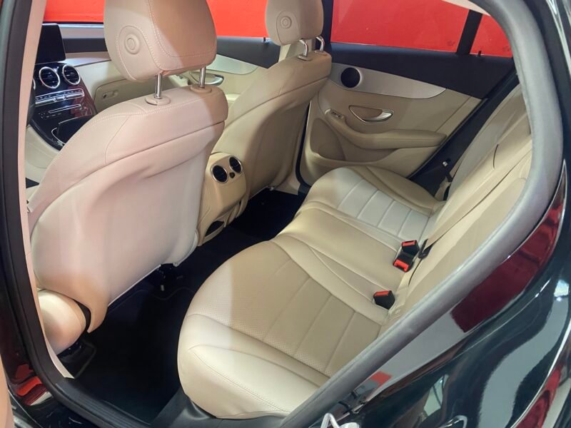 MERCEDES-BENZ GLC 220D 4Matic 5p