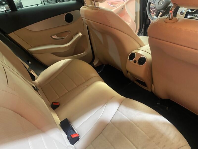 MERCEDES-BENZ GLC 220D 4Matic 5p