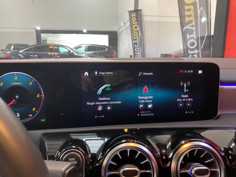 MERCEDES-BENZ Clase CLA 200 D DCT Shooting Brake