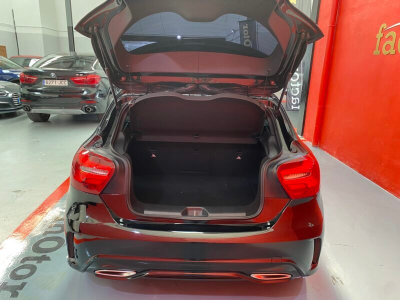 MERCEDES-BENZ Clase A 200d AMG Line