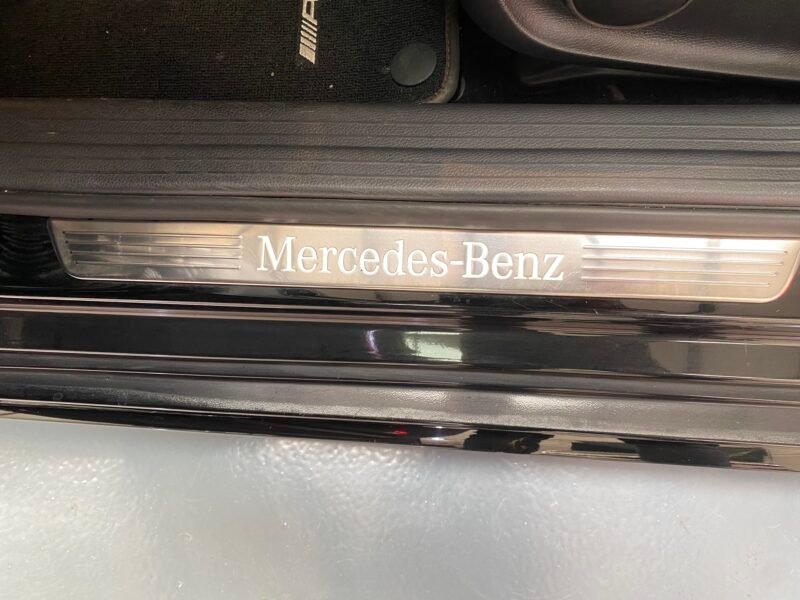 MERCEDES-BENZ Clase A 200d AMG Line