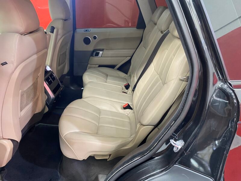 LAND-ROVER Ranger Rover Sport 3.0TDV6 HSE Aut.