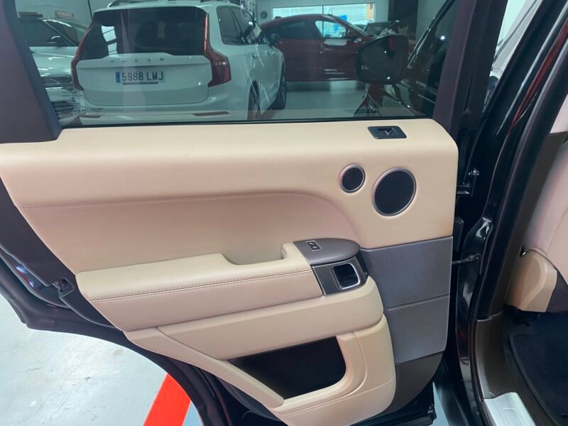 LAND-ROVER Ranger Rover Sport 3.0TDV6 HSE Aut.