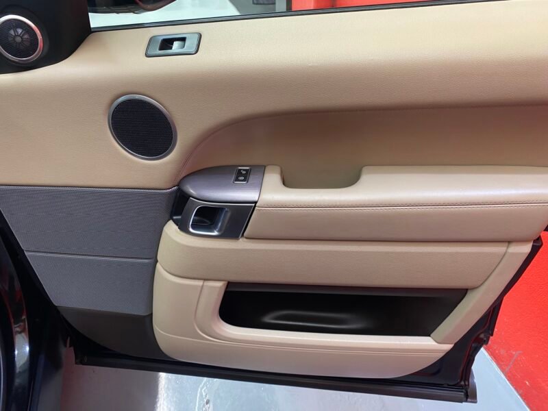 LAND-ROVER Ranger Rover Sport 3.0TDV6 HSE Aut.