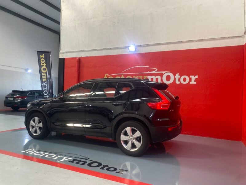 VOLVO XC40 D3 aut