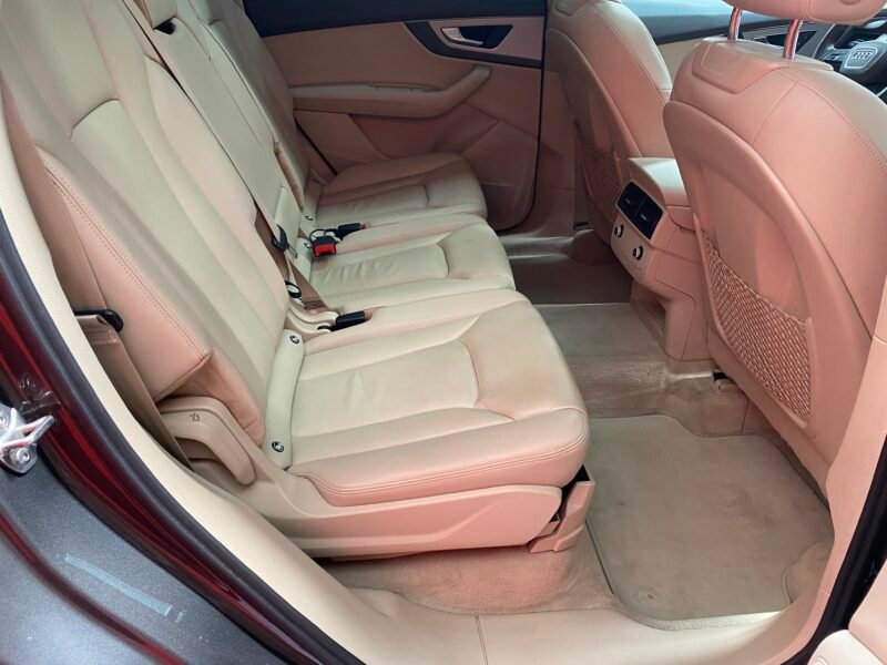 AUDI Q7 3.0TDI QUATTRO TRIPTONIC 7PLAZAS