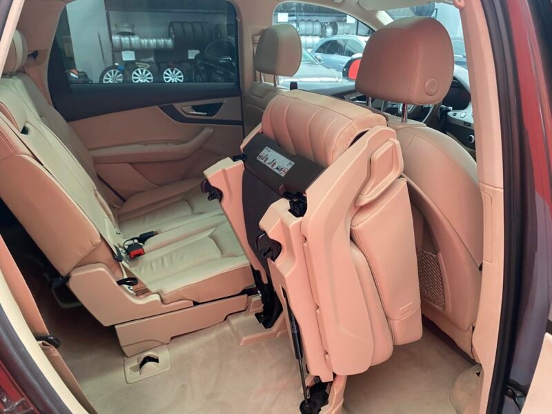 AUDI Q7 3.0TDI QUATTRO TRIPTONIC 7PLAZAS