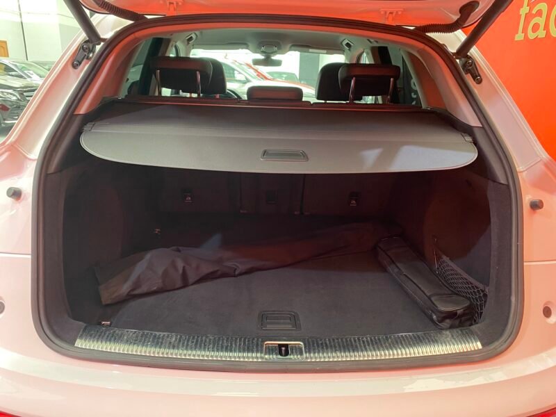 AUDI Q5 2.0 TDI 163CV QUATTRO S TRONIC DESING