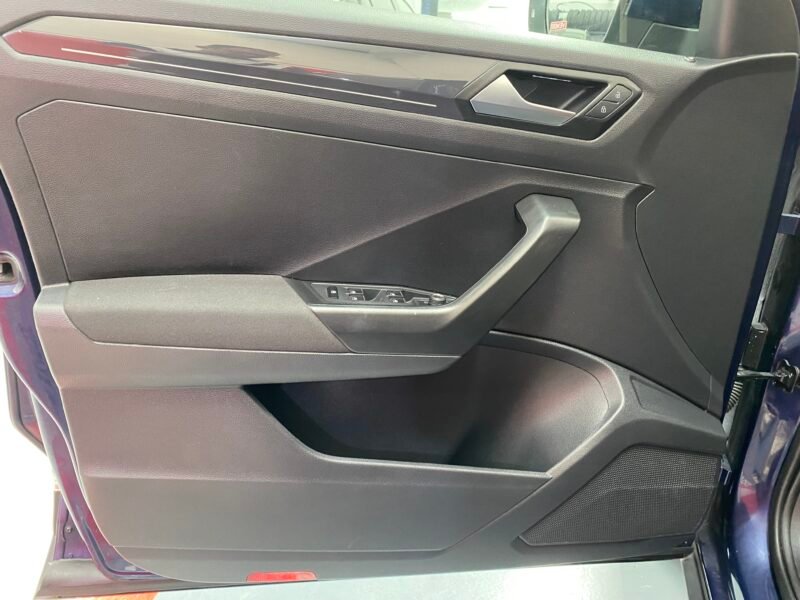 VW TROC 2.0TDI DSG SPORT