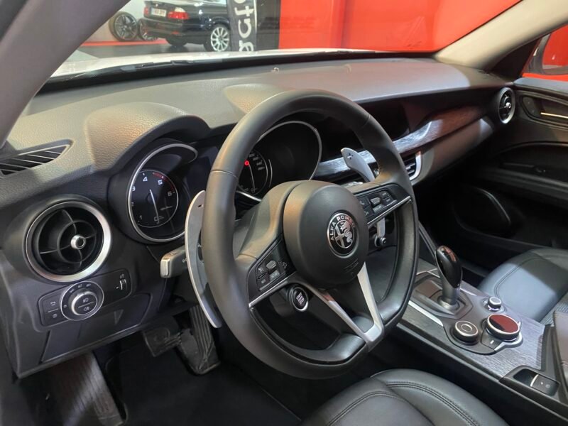 ALFA ROMEO STELVIO 2.2 DIESEL EXECUTIVE RWD