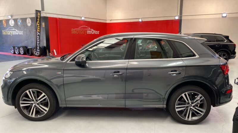 AUDI Q5 40TDI SLINE STROTIC QUATTRO