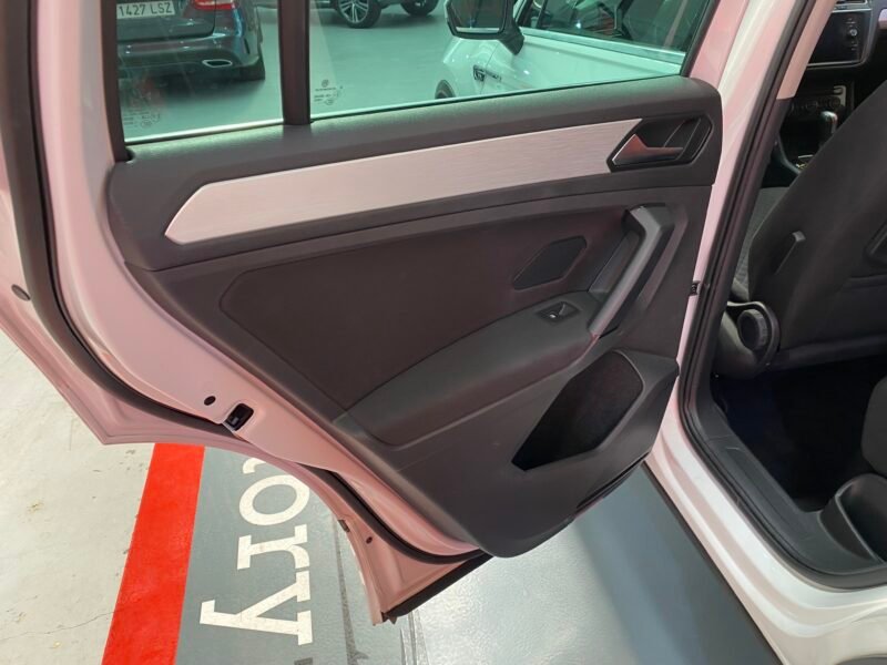 VOLKSWAGEN Tiguan 1.5TSI RLINE DSG