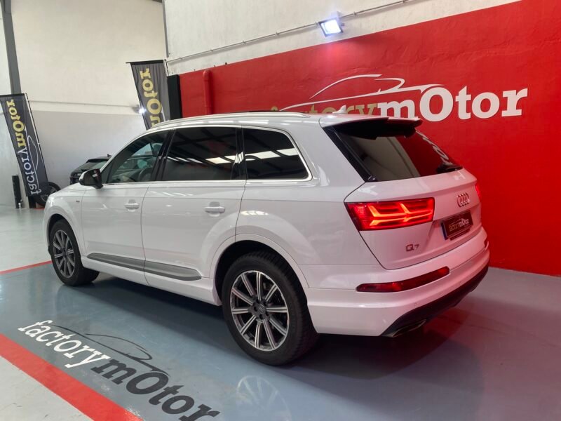 AUDI Q7 3.0TDI ULTRA QUATTRO TRIPTONIC SLINE