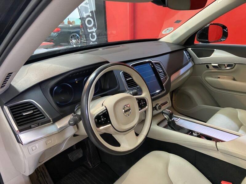 VOLVO XC90 D4 Kinetic Auto 5p.